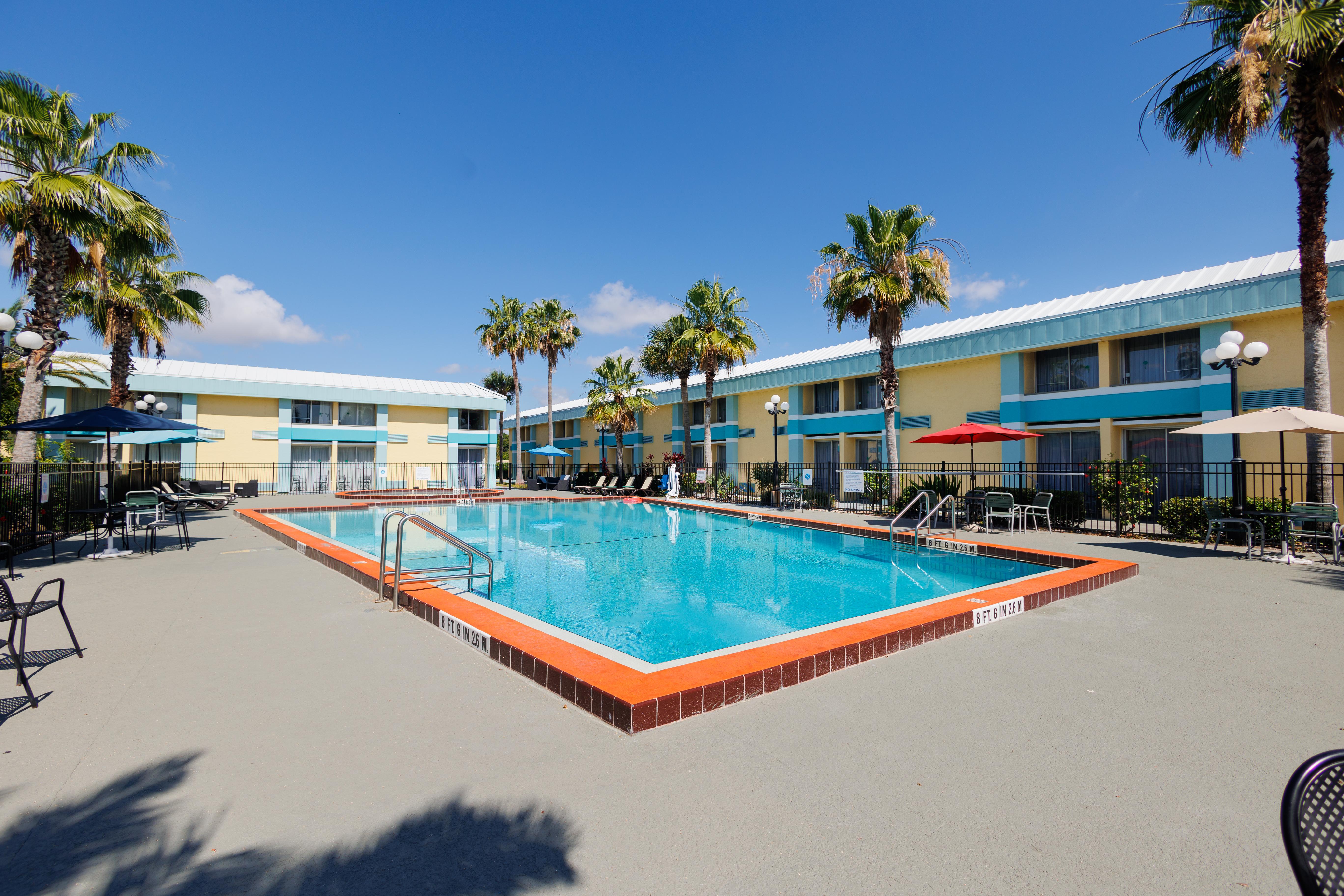 Garnet Inn & Suites Orlando Exterior photo