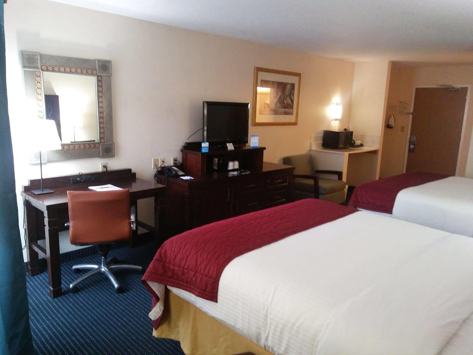 Garnet Inn & Suites Orlando Exterior photo