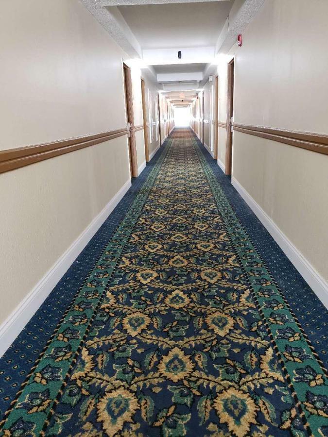Garnet Inn & Suites Orlando Exterior photo